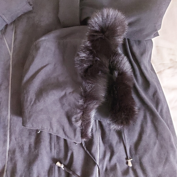 Beautiful winter coat - Picture 5 of 10